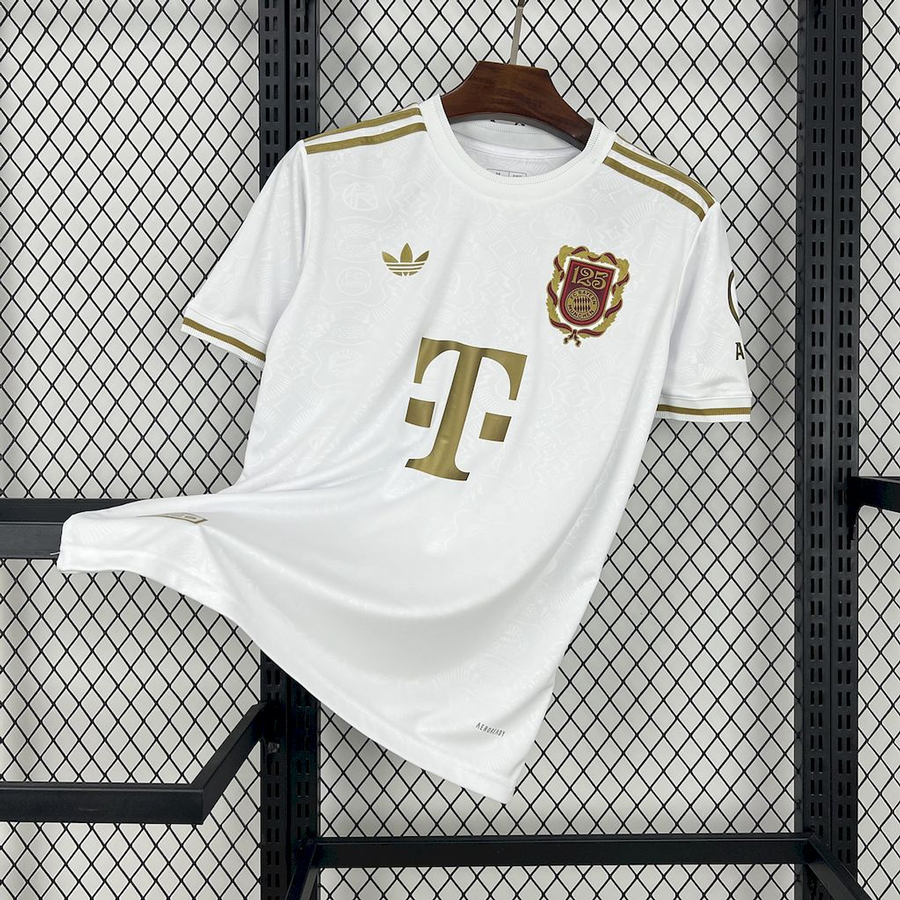 Camisola Bayern de Munique 125 anos 2025/26 branca