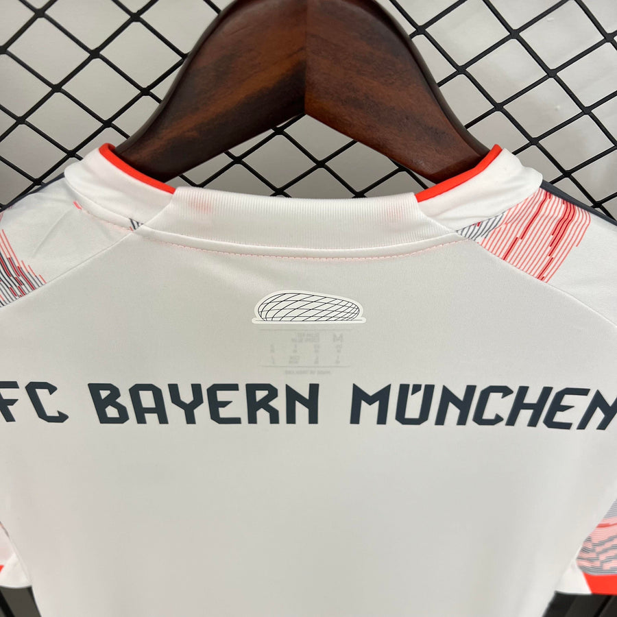 Camisola Bayern de Munique alternativa 2025/26
