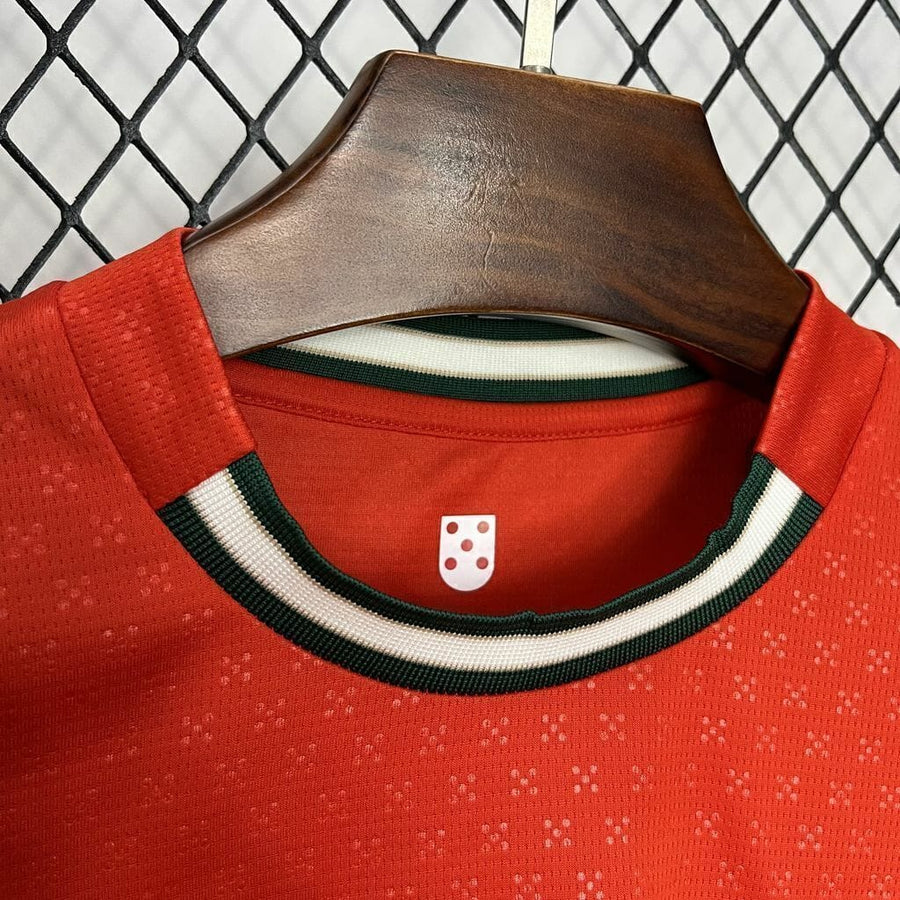 Camisola vermelha principal 2025
