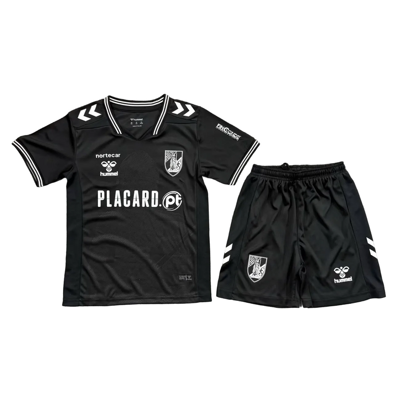 Conjunto infantil Vitória Guimarães alternativa preta 2026/27