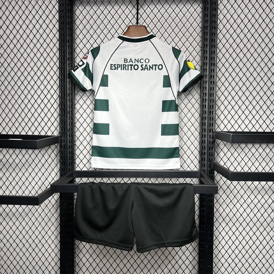 Conjunto infantil retro 2001/03