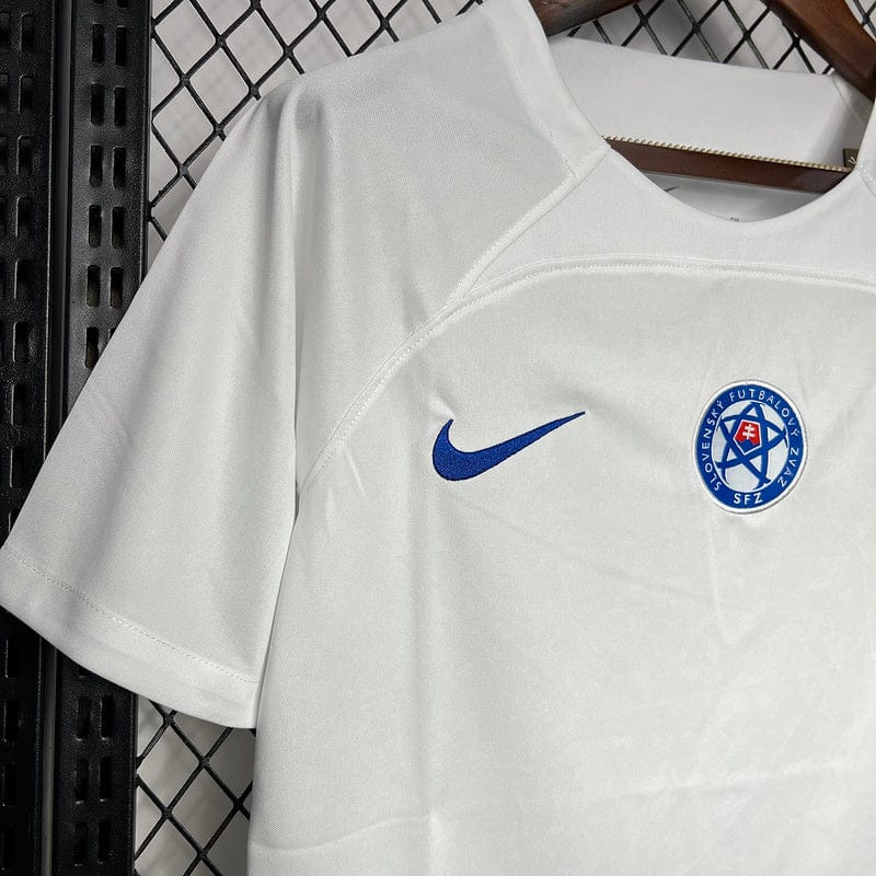 Camisola Slovakia ll - 24/25