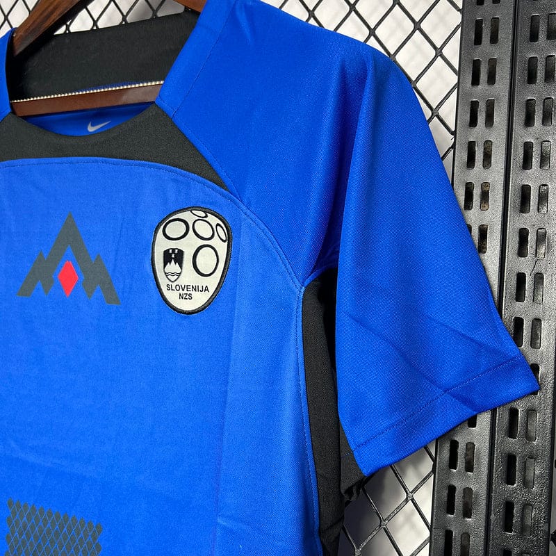 Camisola Slovenia l - 24/25