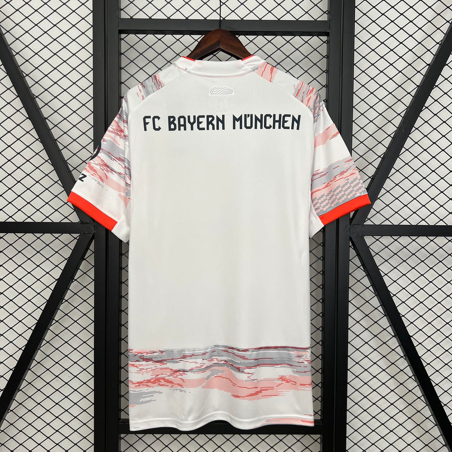 Camisola Bayern de Munique alternativa 2025/26