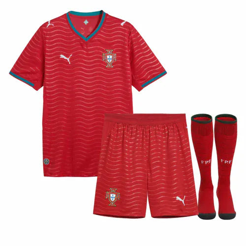 Conjunto infantil COM MEIAS Seleção de Portugal principal COPA DO MUNDO 2026 - vermelha