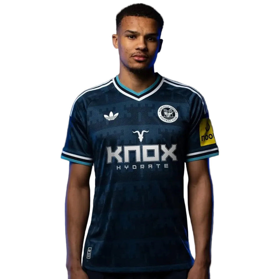 Camisola Newcastle Alternativa 26/27