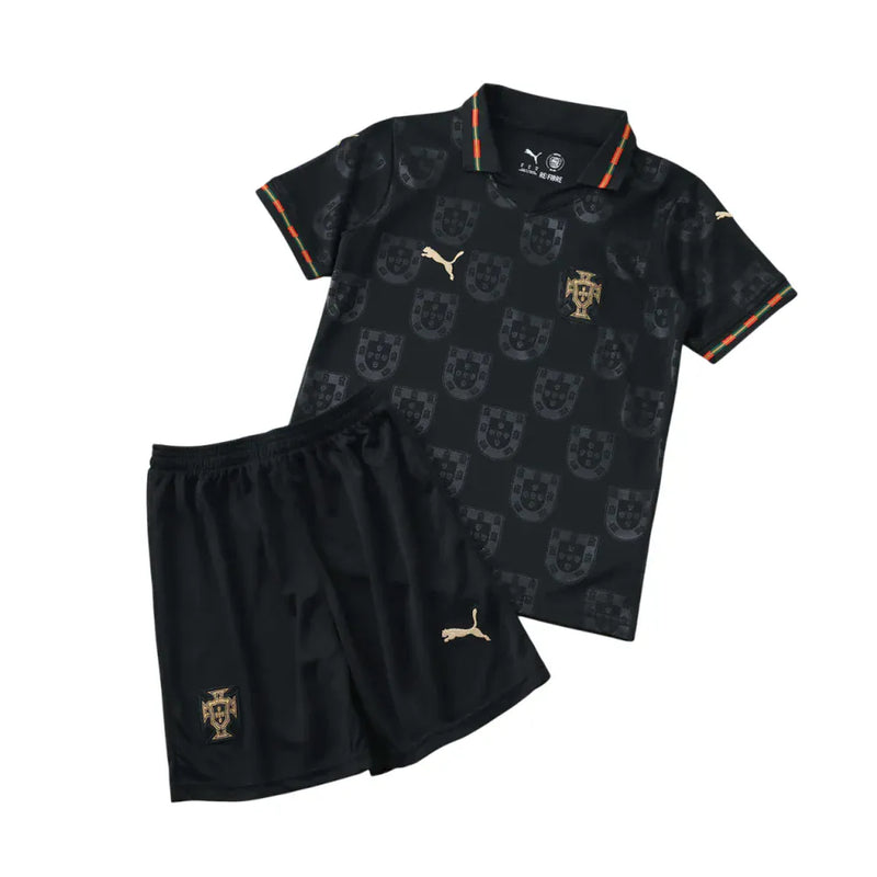 Conjunto infantil Seleção Portugal edição especial pantera negra EUSÉBIO preta 2025/26