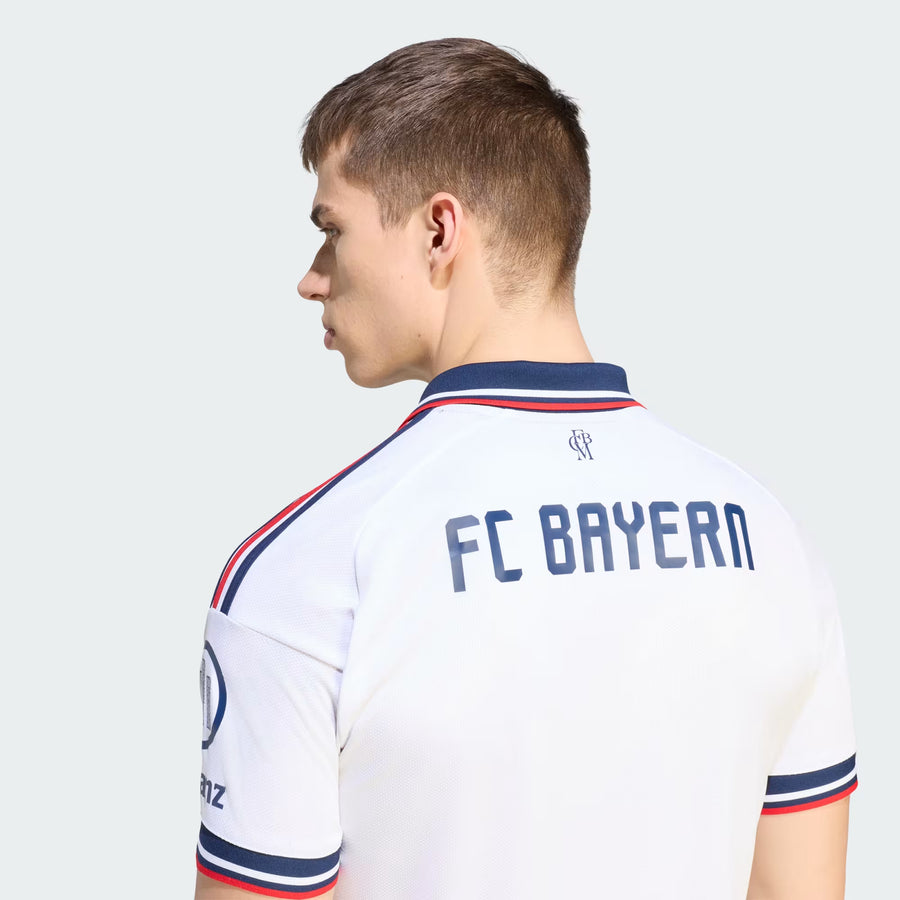 Camisola Bayern de Munique Alternativa 26/27