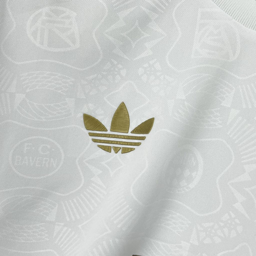 Camisola Bayern de Munique 125 anos 2025/26 branca