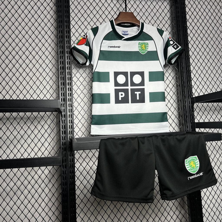 Conjunto infantil retro 2001/03