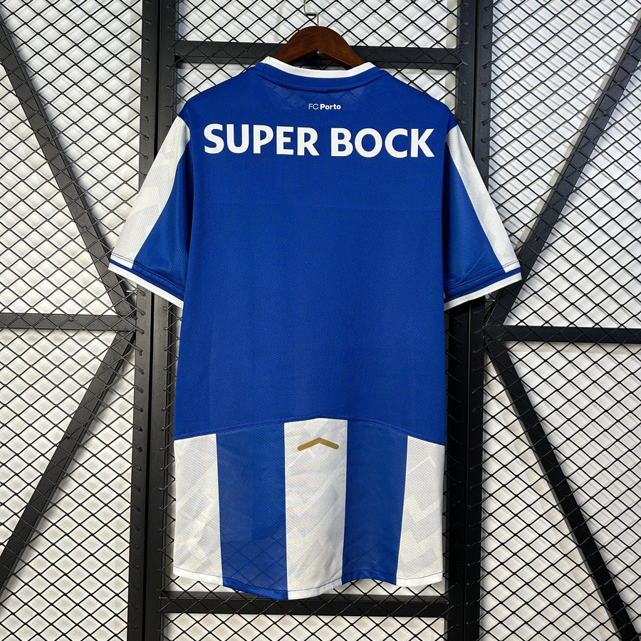 Camisola primeiro equipamento azul/branco 2025/26 Emblema bordado