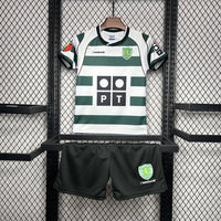 Conjunto infantil retro 2001/03