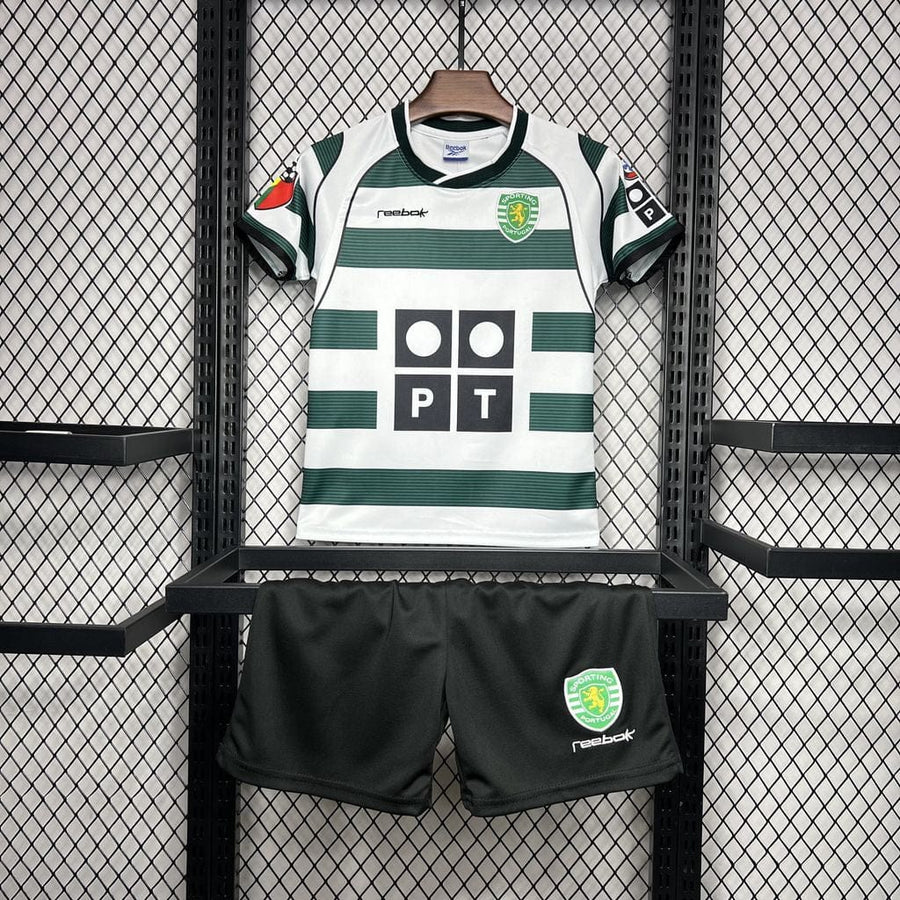 Conjunto infantil retro 2001/03