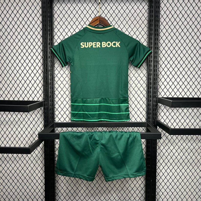 Conjunto infantil verde special editon 2024/25