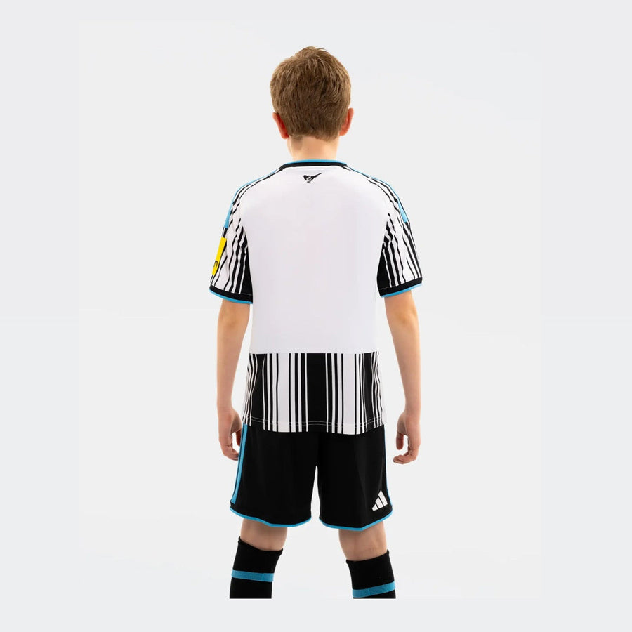 Conjunto Infantil Newcastle Principal 26/27