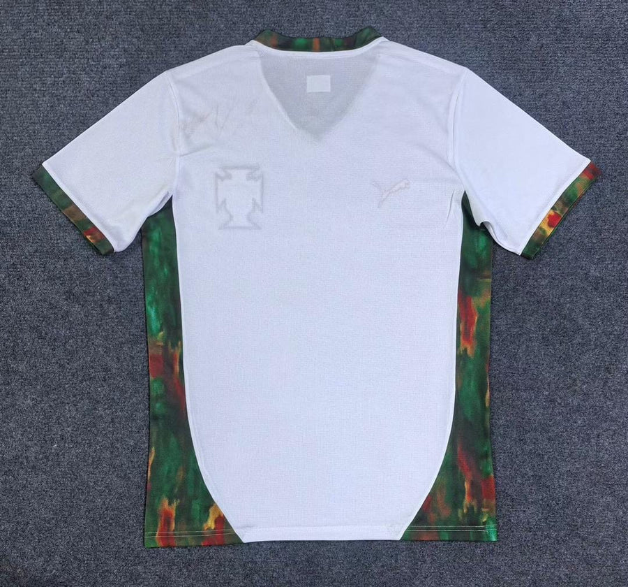 Camisola Seleção de Portugal concept branca 2026/27