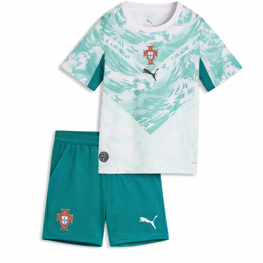 Conjunto infantil Seleção Portugal alternativa calção verde COPA DO MUNDO 2026
