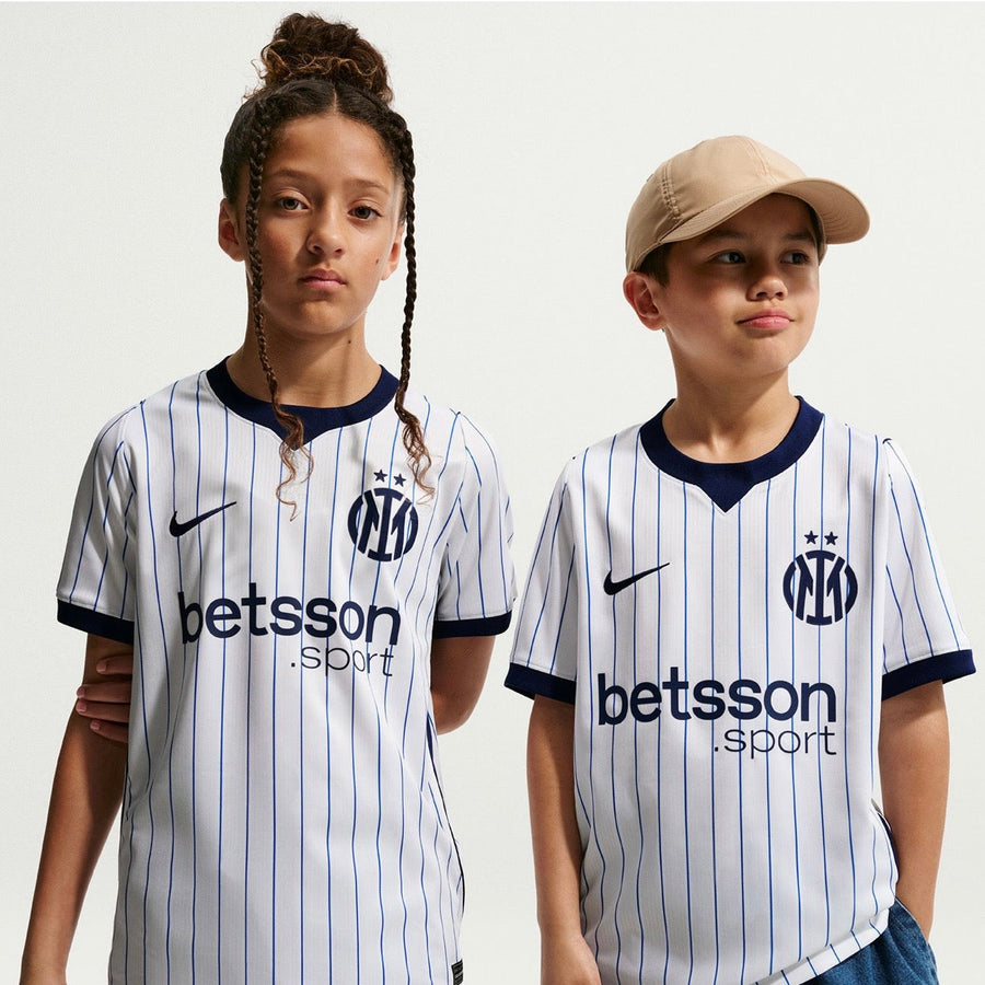 Conjunto Infantil Inter Milão Alternativa 26/27