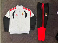 Fato de Treino branco, vermelho e preto 2026/27 fecho completo