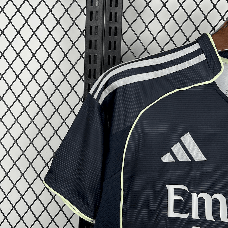 Camisola Real Madrid alternativa 2025/26