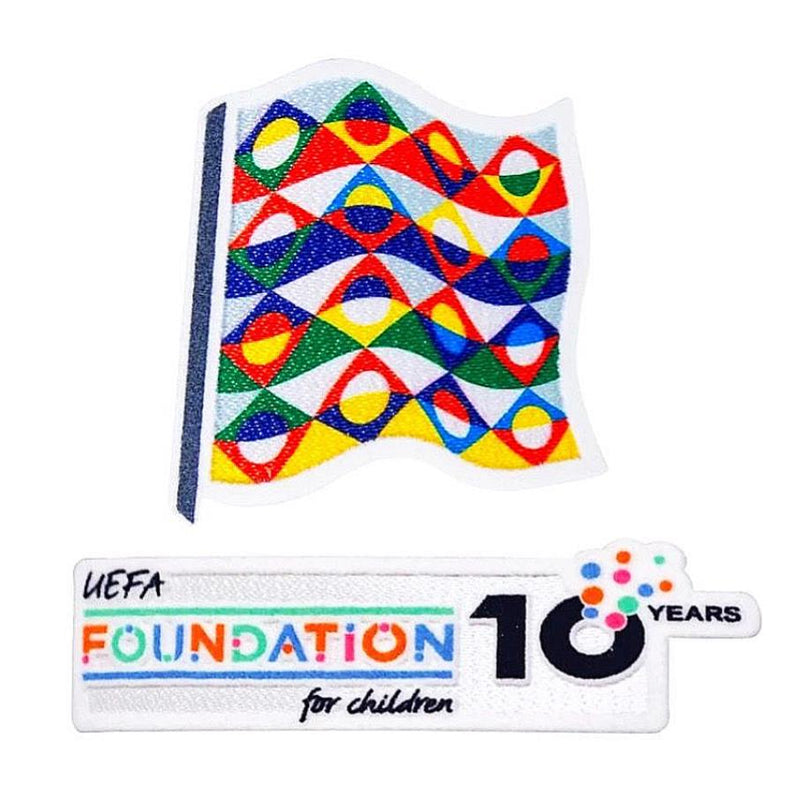 BADGE - TAÇA DAS NAÇÕES + FOUNDATION