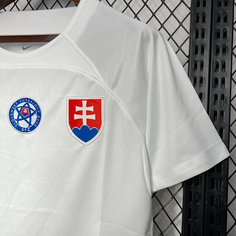 Camisola Slovakia ll - 24/25